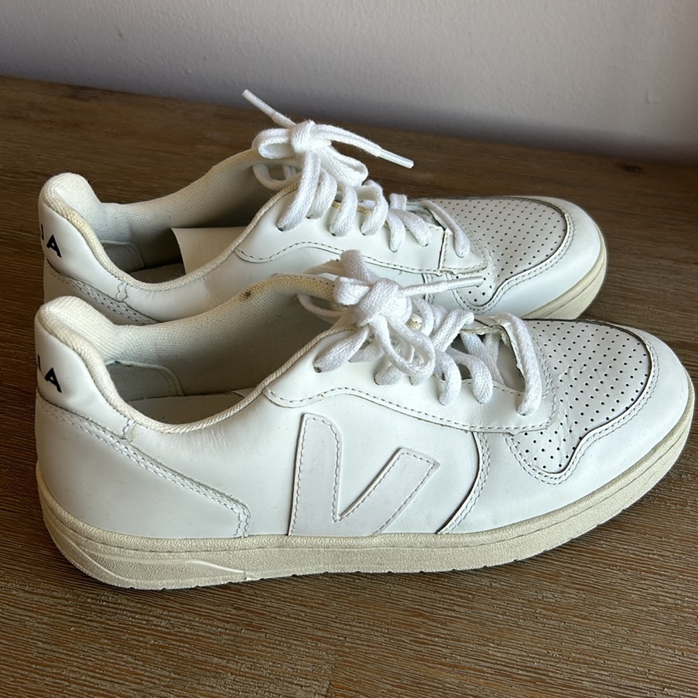 Veja White Leather Low-Top Sneakers